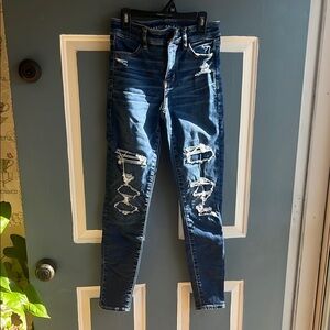 Women’s skinny jeans